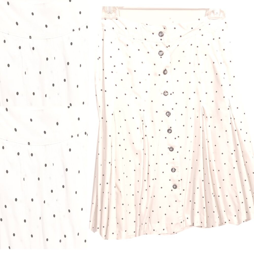 Liz Sport Skirt White with Black polka dots Size 6